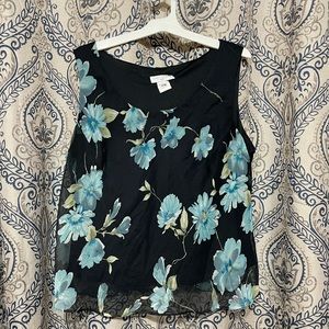 Lady Dorby top size 22w